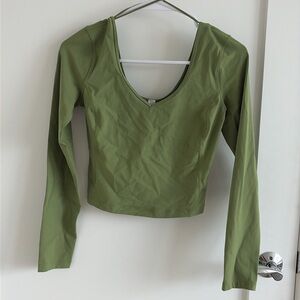 Lululemon cropped T-shirt